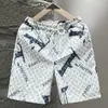 Nuevos Shorts de Verano para Hombre, de Seda Helada de Secado Rápido, Marca de Tendencia Estampados, Shorts Casuales Holgados para Playa, Shorts de Longitud Media para Usar al Aire Libre