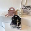 Bolso Nicho de Gama Alta Estilo Francés, Nuevo Bolso de Mano Acolchado con Perlas de Moda, Bolso Princess Diana Cruzado de un Solo Hombro