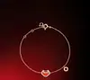 Pulseira de Cabacinha Banhada a Ouro de Alto Padrão para Mulheres, Estilo Chinês, Luxo Leve, Fecho Ruyi, Vermelho de Ano Novo, Pulseira da Moda e Sofisticada