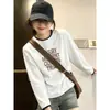 Novo design de outono, estiloso look de duas peças, camiseta de manga longa para mulheres, nicho, casual, modelador, top versátil para usar por baixo