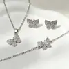 Colar Xigu D0314 Borboleta com Brilho Doce Fresco e Diamante para Mulheres Novo Estilo Moderno Corrente Elegante para Clavícula