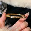 Pulsera de Diamantes Micro-incrustados de Lujo Ligero y Sensación de Alta Gama para Mujer, Pulsera Sencilla de Moda de Acero de Titanio que no se Decolora, para Pareja, Combinable con Todo, Primera Joya