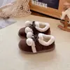 Sapatos de Pele Birken Fashion Franceses 2025 Inverno Novo Estilo Coreano Meninas Laço Pompon Forrados com Lã Quentes Sapatos de Algodão