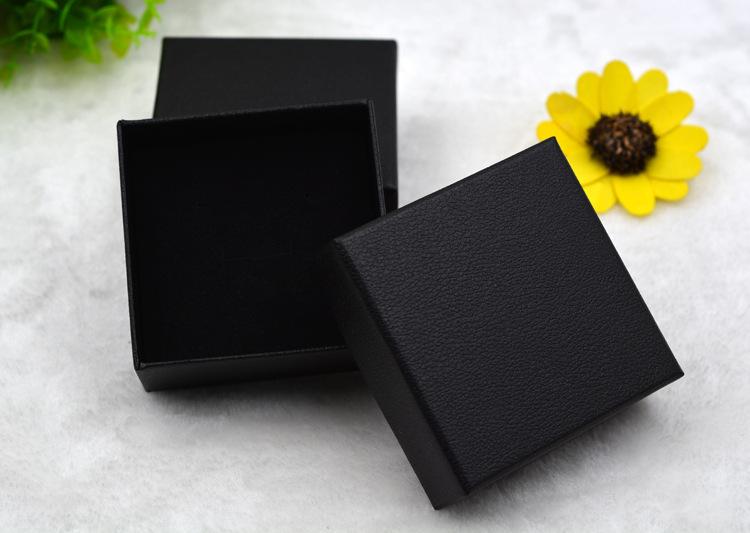 3487264736_1967599244