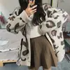 Suéter Abrigo Holgado Estilo Coreano para Mujer Otoño e Invierno Nuevo Moda Retro Elegante Estampado de Leopardo Cardigan Tejido Top de Manga Larga Tendencia