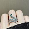 Anillo de Zirconia con Forma de Serpiente 2026 Nuevo para Mujer, Diseño Único, Moda de Nicho, Microincrustado Verde Personalizado, Lujo Ligero, Tendencia de Gama Alta