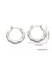 Aretes de acero de titanio de anillo liso aretes para mujer versátiles nicho sentido del diseño simple aretes de alta gama nuevos aretes ins al por mayor