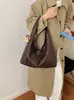 Bolso tote de moda transfronterizo para el día a día, bolso de hombro de diseño simple y de nicho, bolso de hombro de gran capacidad