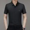 2024 Verano Nuevo Hombres Jóvenes y de Mediana Edad Cuello Solapa Negocios Estampado Sin Costuras Moda Casual Camisa de Manga Corta Cabello de Hombre