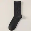 Calcetines de Lana Retro de Doble Aguja para Otoño e Invierno, Calcetines de Media Caña para Hombre, Engrosados para Calidez y Absorción de Sudor, Calcetines Holgados para Hombre