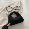 Bolsa de Mão de Pelúcia Cor Lisa Outono e Inverno, Bolsa Coreana de Alta Qualidade, Bolsa Grande para Passeio e Compras, Bolsa Pequena para o Dia a Dia