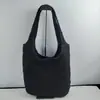 2026 Verano Nuevo Bolso de Hombro Tejido a Mano de Gran Capacidad Color Sólido Moderno Versátil Bolso para Vacaciones en la Costa Playa para Mujer
