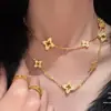 ¡Joy BossArtesanía Pesada! Cadena de Suéter con Patrón de Diamantes Trébol Collar Cepillado Vintage Lujo Ligero Textura de Alta Calidad