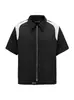 Camisa de Manga Corta con Cremallera, Diseño Plisado Patchwork Blanco y Negro para Hombre, Nuevo Estilo de Verano, Holgada, Casual y Versátil
