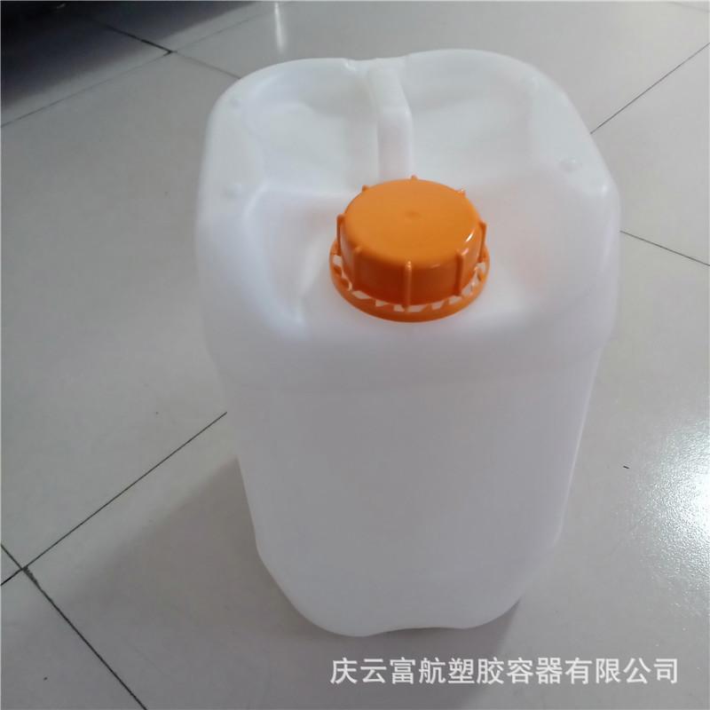 8L