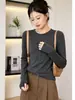 Camisa base com gola semiaberta para mulheres, novo estilo coreano, design outono/inverno, versátil e elegante, top ajustado de manga longa escovado outono/inverno