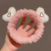 Linda diadema de peluche para hombre, no apretada, para lavarse la cara, aplicarse mascarilla facial y accesorio para el pelo de corona alta