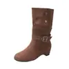 Botas Western Cowboy de Camurça Retro de Nicho Femininas 2026 Nova Coleção Outono/Inverno Bico Redondo Dupla Utilização Fivela de Cinto Salto Bloco Botas de Cano Curto