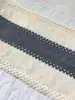 Suministro Directo de Fábrica Estilo Bohemio Rayas Tejido Algodón Gasa Mantel Banderín de Mesa Calado Textiles para el Hogar Tela Venta al por Mayor