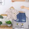 Nuevo Traje de Verano de Manga Corta para Niños, Conjunto de Dos Piezas Elegante con Estampado de Letras para Niños, Atuendo de Verano de Bebé Moderno y Genial, Estilo Delgado