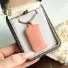 Colgante de Cerradura de Nube Flor de Durazno de Seda Dorada y Jade Popular de Xiaohongshu, Hebilla de Paz Flor de Durazno y Colgante de Jade