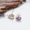 Pendientes de botón de circonita Violeta Fresco y Verde Olivo de Moda con Diseño Único y Estilo Floral Versátil para Niñas