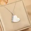 Colar Colar Original Coração Livro Cruzado Mais Vendido no Exterior Carta de Amor Abridor Gravado Aço Titânio Corrente de Suéter Corrente da Clavícula