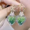 Brilhantes Zircônia Folha Verde Brincos Versátil Argola de Orelha Luxo Leve Alta Moda Elegantes Brincos 2023 Nova Moda