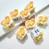 Cola Creme Capa de Celular Faixa de Cabeça Adesivo para Copo d'Água Gato Desenho Animado Estéreo Caixa Xiaoxin Série Roxa Acessórios de Resina DIY