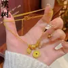 Colar Bússola Trevo Banhado a Ouro com Diamantes, Nova Bússola Estilo Chinês Corrente de Clavícula com Mantra de Seis Palavras, Toque de Luxo Leve e de Alta Qualidade