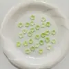 Flores Pequeñas Bicolor con Borde Dorado y Plateado y Brillo Metálico, Brillan en la Oscuridad, Materiales Hechos a Mano para DIY, Pasador de Pelo, Accesorio para el Cabello, Accesorios para Ramilletes