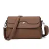 Bolsa Feminina Couro Macio 2025 Nova Moda Versátil Bolsa de Ombro Transversal para Mãe Bolsa Feminina Acolchoada de Alta Qualidade para Meia-Idade