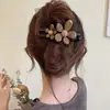 Pinza para el pelo de flor de punto de felpa de alta gama para otoño e invierno, pasador no irritante para la parte trasera de la cabeza, pinza de garra