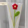 Envio uma florzinha vermelha, tricotada à mão com lã, buquê de haste única, presente criativo para o Dia dos Namorados e o Dia da Mulher, produto acabado