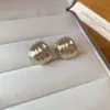 Brincos de Zircônia Dourada Café Laço Geométrico Gota d'Água Pérola Estilo Retro Francês Brincos de Tarraxa Nicho Sensação de Alto Padrão Joias para Orelha