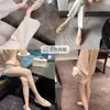 Lan Gui 2026 Estilo Novo de Primavera: a Textura é Absolutamente Incrível~ Mocassins e Mules de Camurça com Fecho de Fivela para Mulheres, Adequados para Primavera e Outono