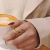 Moda Europea y Americana Anillo de Acero de Titanio para Mujer Nicho Ins Mariposa Corazón Estilo Minimalista Anillo Oro 18K Temperamento Joyería de Moda