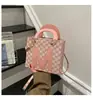 Textura Bonita, Grande Capacidade, Bolsa Feminina Retrô Personalizada com Letras, Novo Modelo 2026, Bolsa Quadrada Pequena Simples Casual de Ombro
