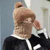 8327 otoño e invierno lindo oso sombrero cálido cara pequeña protección para las orejas sombrero de punto de lana moda coreana sombrero con cordón para mujer