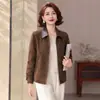 Chaqueta de Ante Estilo Corto para Mamá Joven, Modelo Nuevo Primavera y Otoño 2026, Top de Cuello Solapa de Alta Calidad para Mujeres de Mediana Edad
