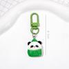 Llavero con forma de panda pequeño de dibujos animados, bonito llavero para novia, accesorio para colgar en la mochila escolar, accesorios para bolsos, pequeño regalo de joyería.