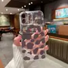 Case Retro Americano Estampa de Vaca Maçã 18 para Celular Atacado Alta Transparência Painel Traseiro Transparente Case Estampado iPhone 17 Case Macio