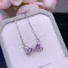 Collar de Amatista Natural en Forma de Corazón, Superficie de Anillo Clásica, Cuerpo Completamente Limpio, Finamente Incrustado con Piedra Principal de 4 mm, Plata 925