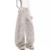 Jeans largo estilo retrô americano com estampa de leopardo, unissex, nova coleção 2026, apresentando um design único, versátil e corte reto que afina a silhueta.