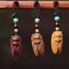 Talla de Madera de Sándalo Cicada Llavero de Coche Cadena Creativa para Teléfono Móvil Colgante de Bolso de Madera de Sándalo Accesorios DIY Accesorios