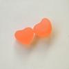 Forma de corazón de amor color jalea niebla cara parche de corazón de durazno diy accesorios de resina aretes pasador material para funda de teléfono móvil al por mayor