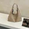 Bolsa tote grande fosca retrô para mulheres, nova coleção outono/inverno 2026, bolsa de ombro de alta capacidade, elegante e sofisticada para o trabalho