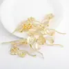 Accesorios diy material hecho a mano fábrica al por mayor latón bañado en oro Rama de Flor broche para mujer accesorios de corsage