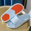 Sandalias Antideslizantes Domésticas de Verano Suela Suave EVA Zapatillas Silenciosas para Ducha para Hombres Mujeres Parejas Comodidad del Hogar Chanclas de Tira Única