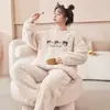 Novos Pijamas de Outono e Inverno para Mulheres, Flanela Espessa, Calças Casuais de Manga Longa com Desenhos Fofos, Roupas de Casa de Veludo Coral para Mulheres